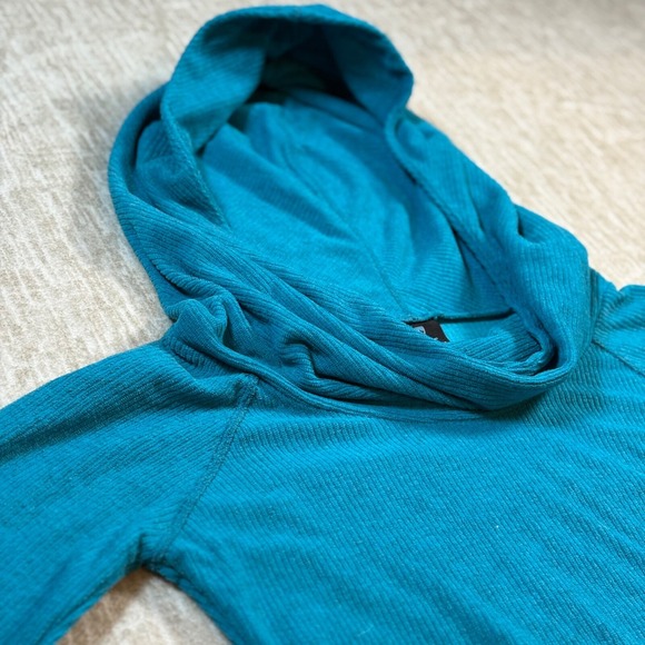 Kuhl Pullover Hoodie Women Size S Teal Ruched Sleeves Ribbed‎ Cowl Neck - Picture 3 of 11